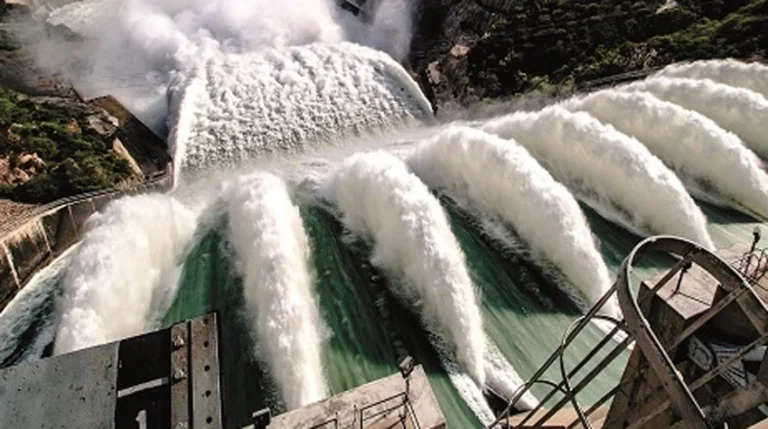 Tarbela Dam Fills to Maximum Capacity, Spillway Opening Expected 1 Tarbela Dam at full capacity with rising water levels and possible spillway opening in Pakistan